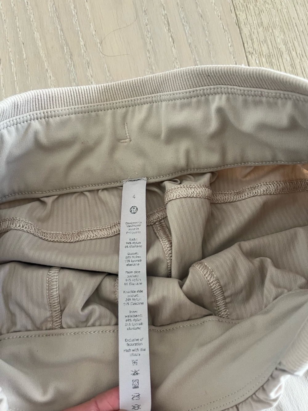lululemon Women’s Dance Studio Mid-Rise Jogger Pant Tan Beige sz 4 - Picture 4 of 6